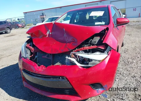 2016 Toyota Corolla Le z USA, uszkodzony, nr VIN 5YFBURHEXGP555930